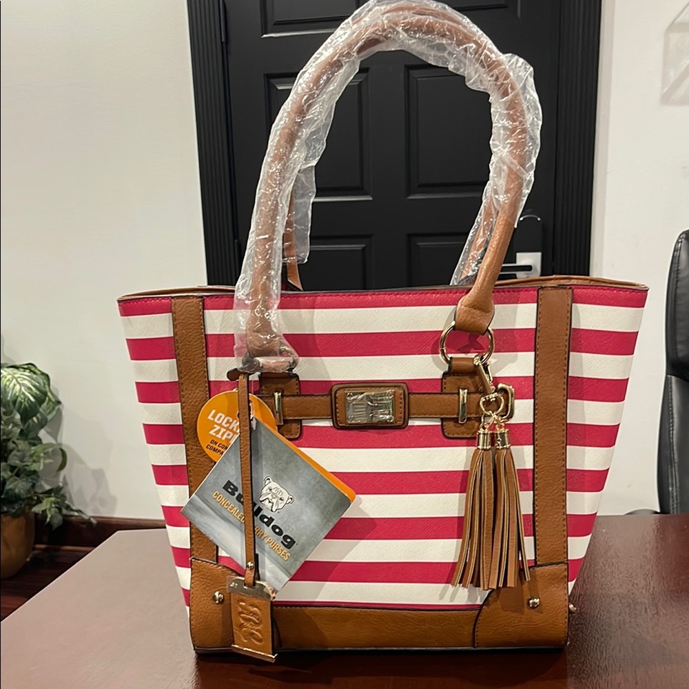 Bulldog Concealed Carry Purse